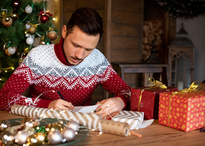 MIL Shuts Down Woman's Mom's Christmas Request: "I Don’t Even Know Her"