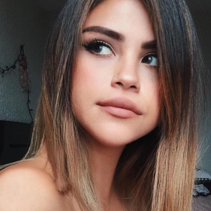 Selena Gomez: others noticed first