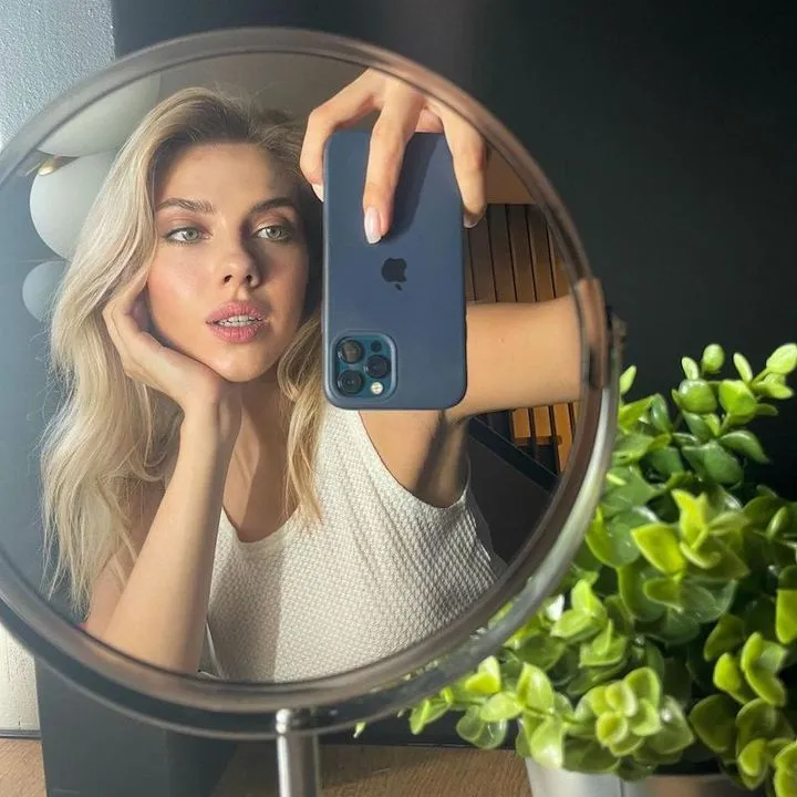 Scarlett Johansson: a TikTok star