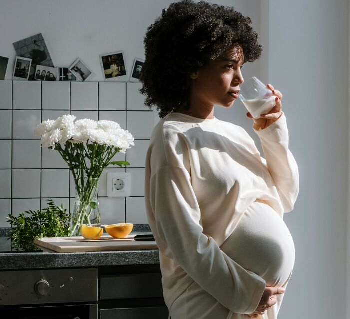 MIL Tries To Shame Pregnant DIL For “Neglecting” Toddler, Ends Up Getting Schooled By Her Own Son