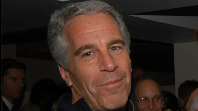 Newly released FBI video shows Epstein butler trying to sell his ‘little black book’